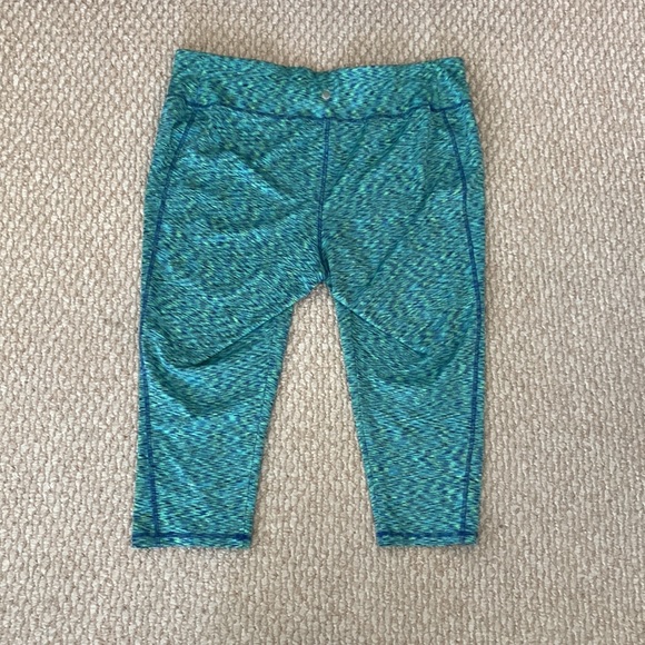 Livi Active Pants & Jumpsuits Livi Active Space Dye Capri Leggings